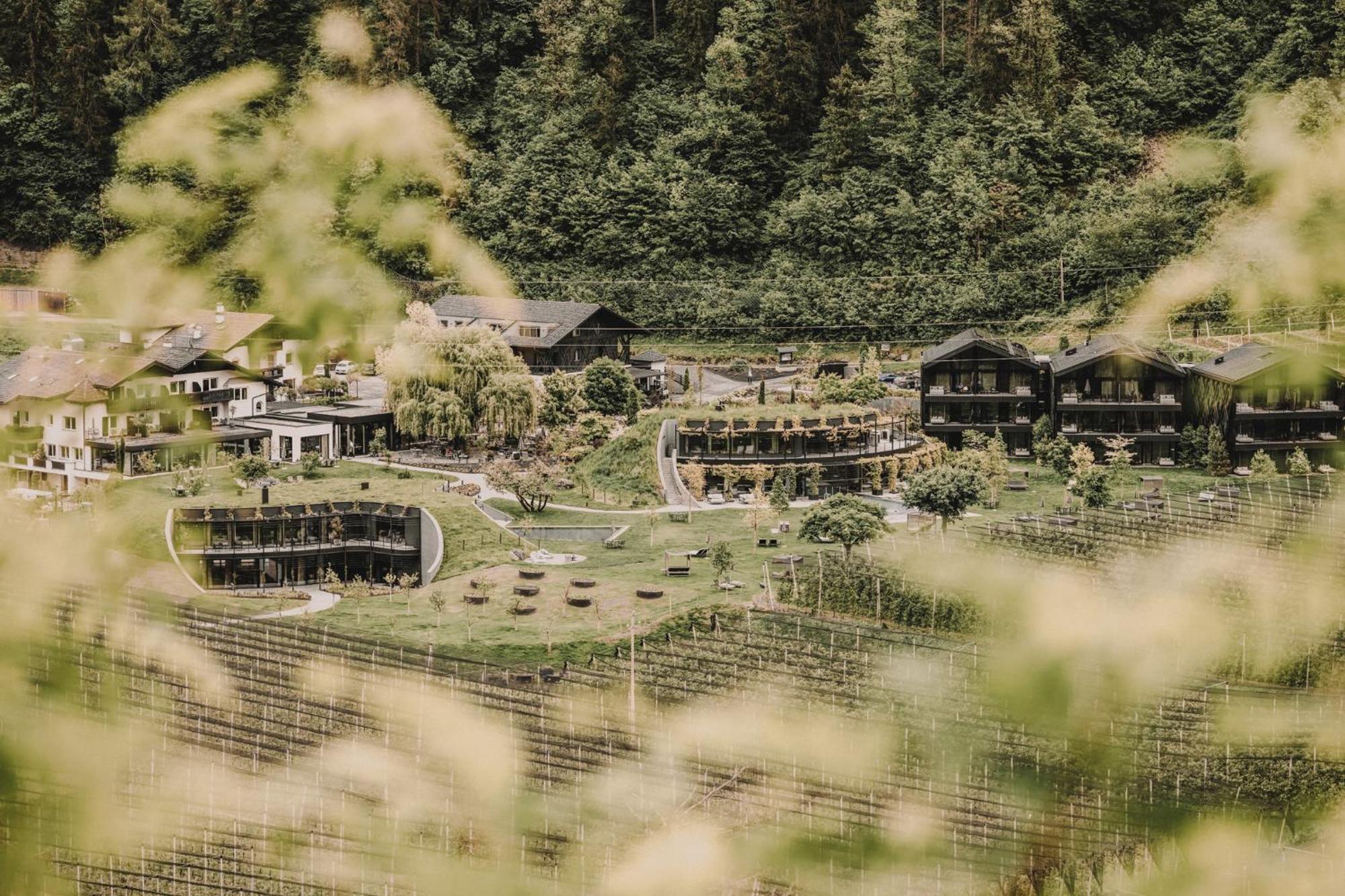 Apfelhotel Torgglerhof Салтузио Екстериор снимка